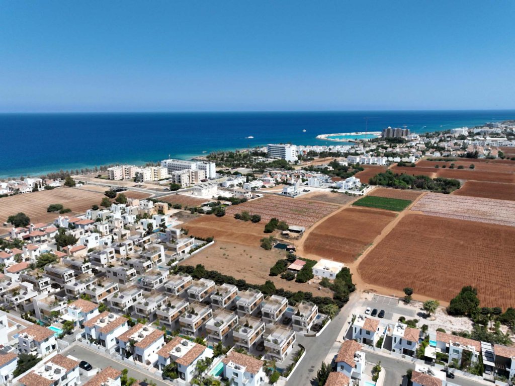 Квартира в Фамагусте, Кипр, 130 м² - фото 11