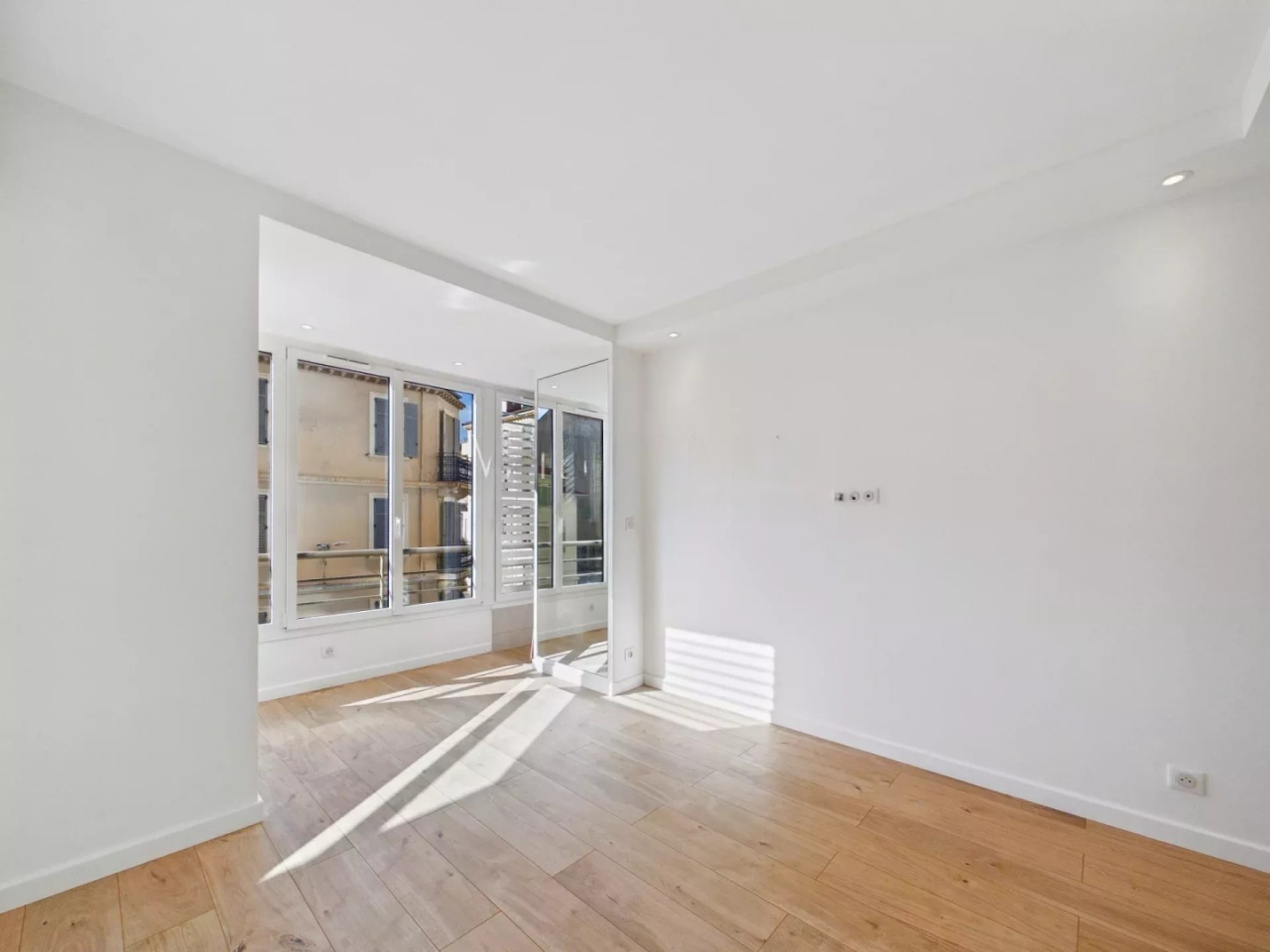 Квартира в Каннах, Франция, 63 м² - фото 15