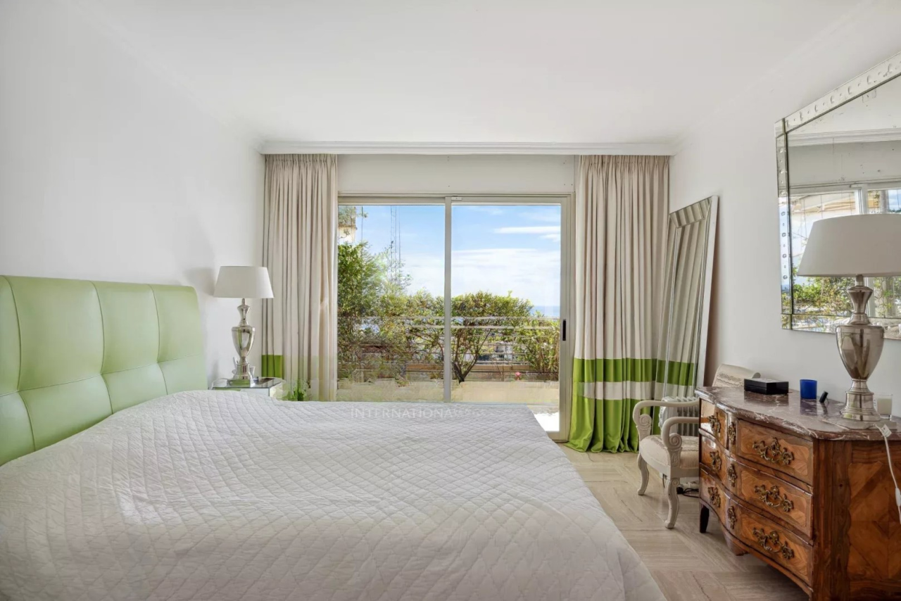 Квартира в Каннах, Франция, 165 м² - фото 15