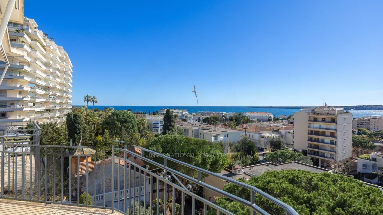 Квартира в Каннах, Франция, 102 м² - фото 16