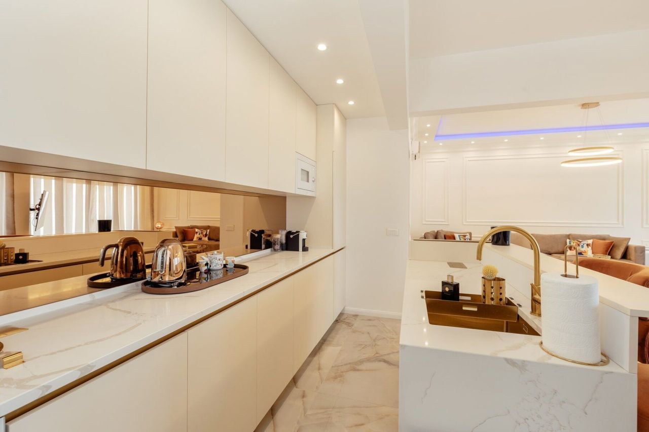 Апартаменты в Тивате, Черногория, 125 м² - фото 9