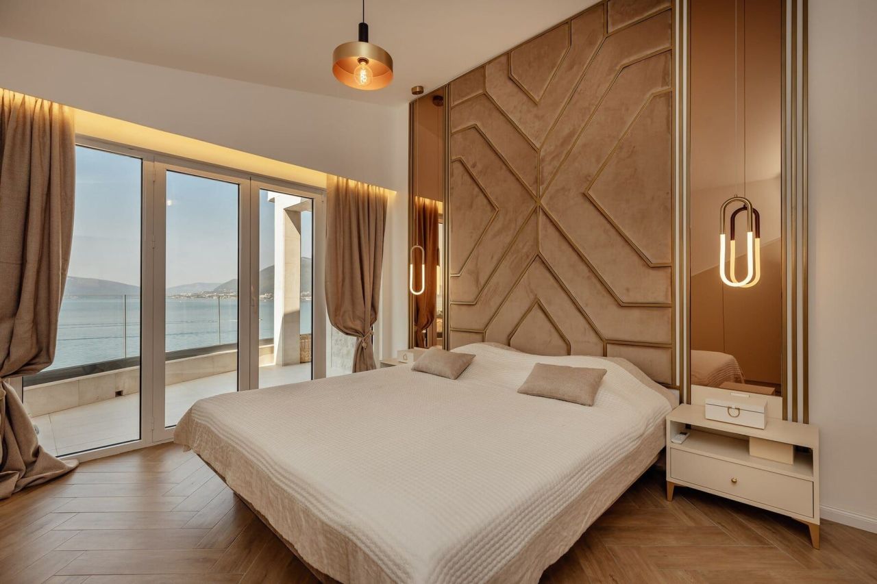 Апартаменты в Тивате, Черногория, 125 м² - фото 11