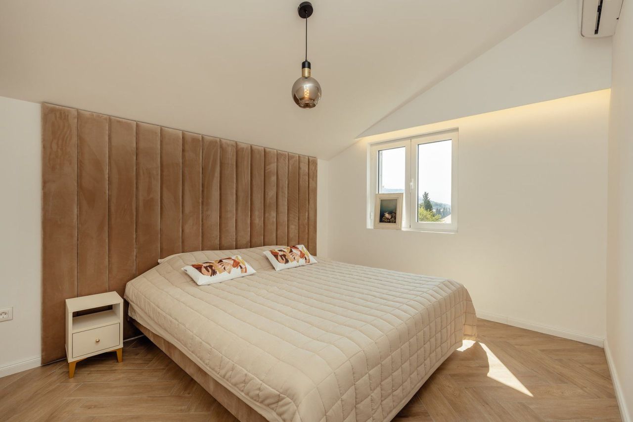 Апартаменты в Тивате, Черногория, 125 м² - фото 15