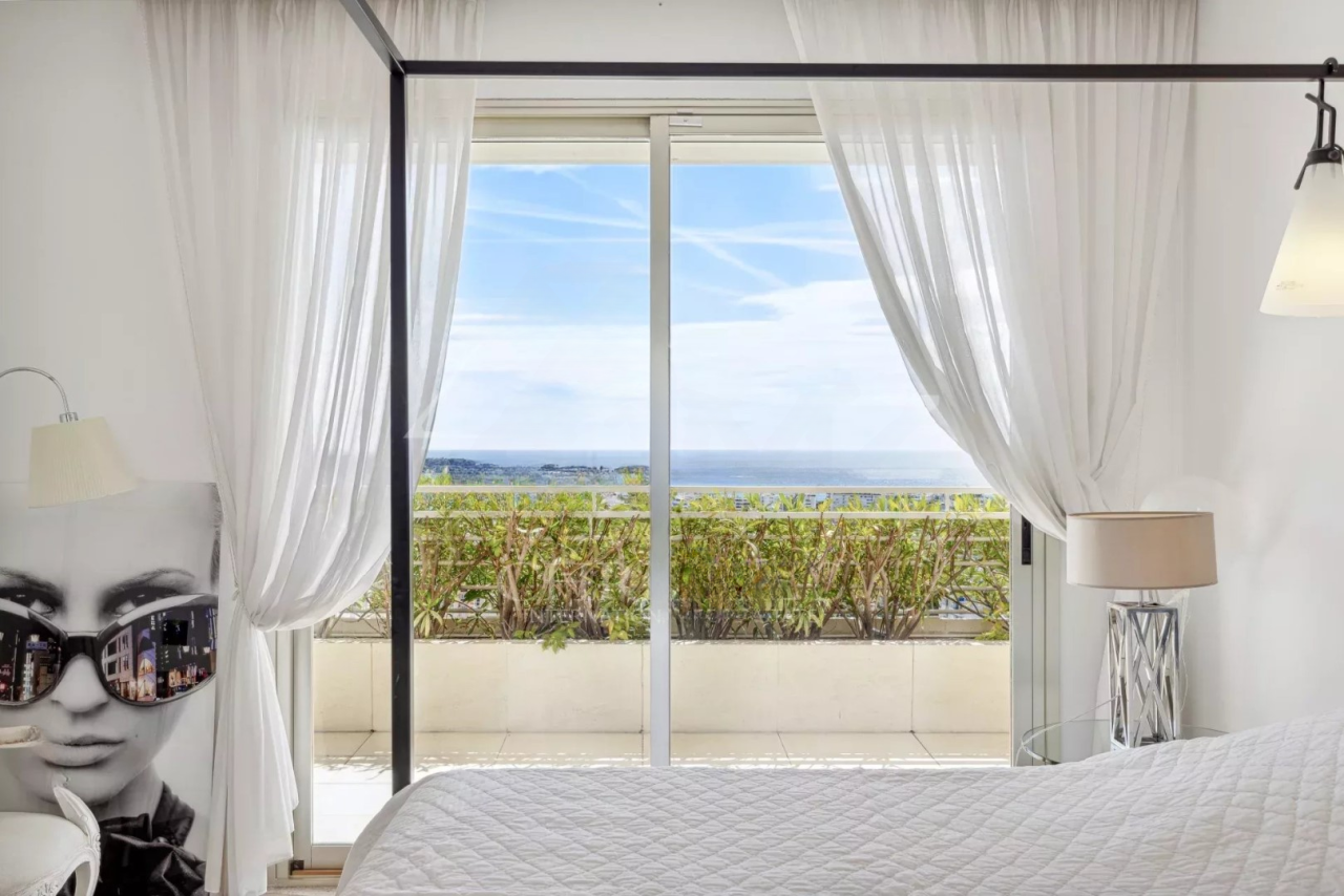 Квартира в Каннах, Франция, 165 м² - фото 18