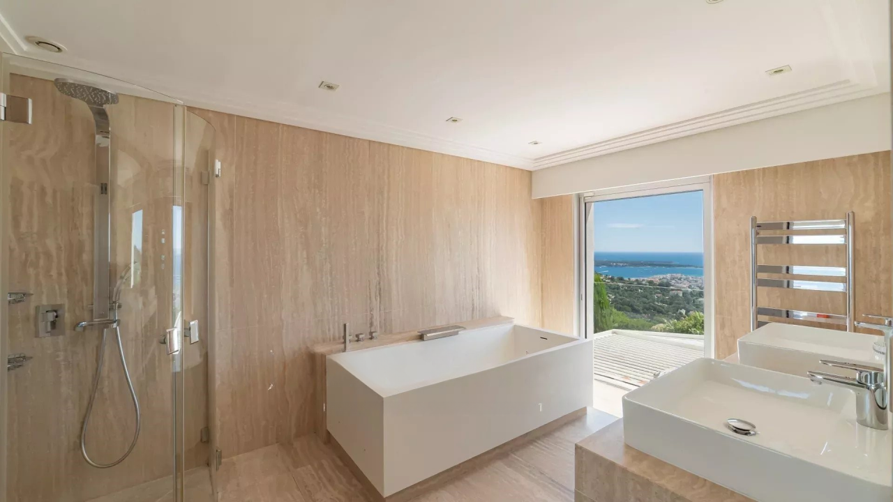 Квартира в Каннах, Франция, 211 м² - фото 19