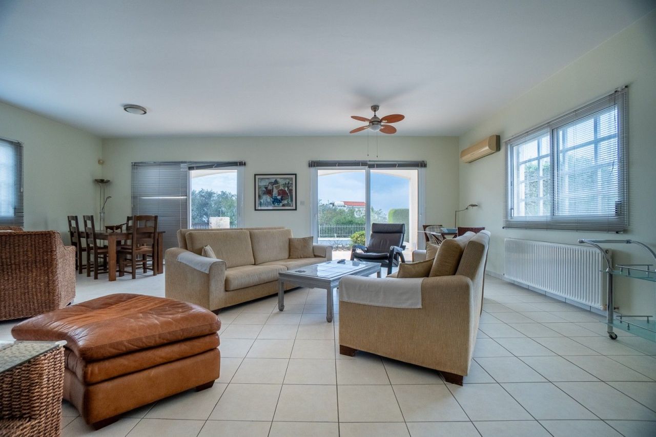 Вилла в Пафосе, Кипр, 170 м² - фото 3