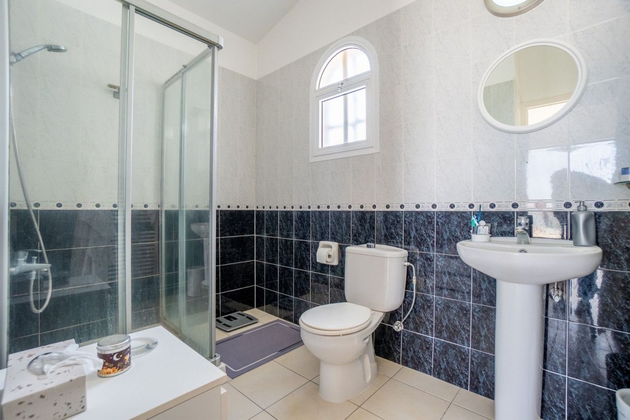 Вилла в Пафосе, Кипр, 170 м² - фото 17