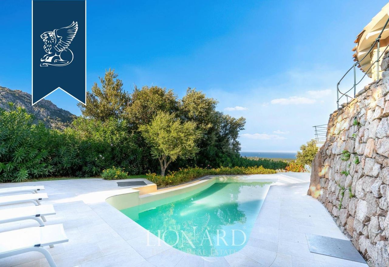 Вилла в Порто Черво, Италия, 220 м² - фото 6