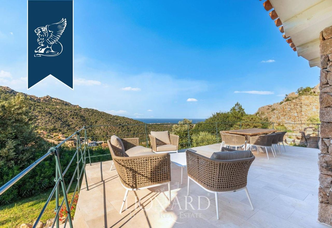 Вилла в Порто Черво, Италия, 220 м² - фото 9