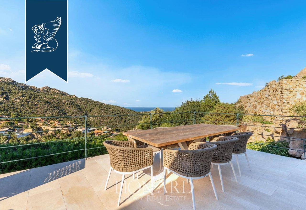 Вилла в Порто Черво, Италия, 220 м² - фото 10