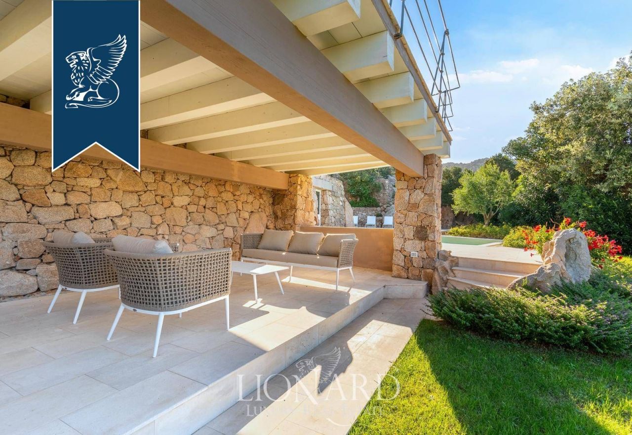 Вилла в Порто Черво, Италия, 220 м² - фото 14