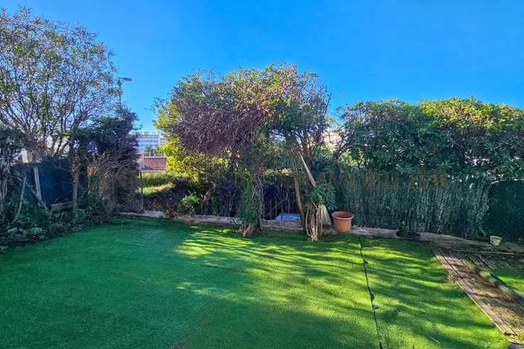 Квартира в Каннах, Франция, 47 м² - фото 1