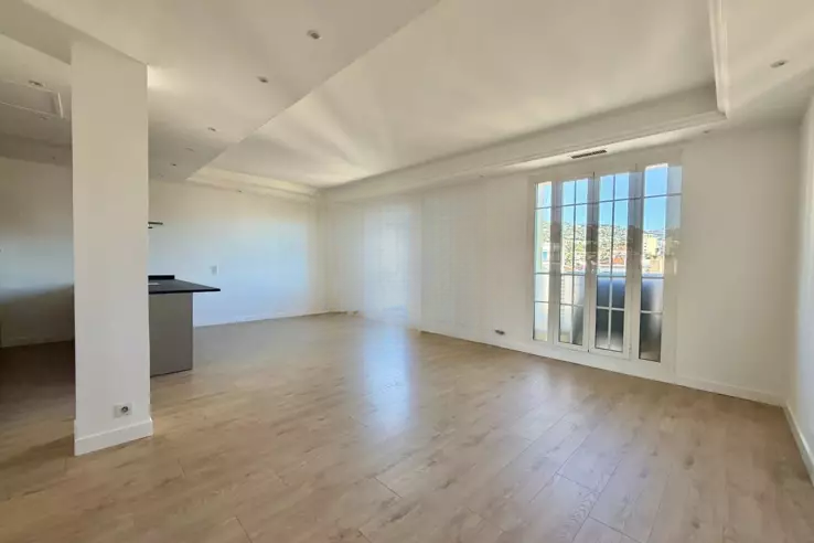 Квартира в Каннах, Франция, 112 м² - фото 1