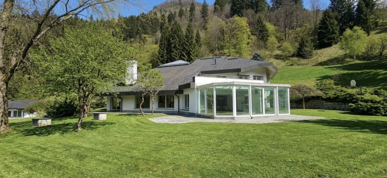 Дом в Тржиче, Словения, 1 106 м² - фото 1