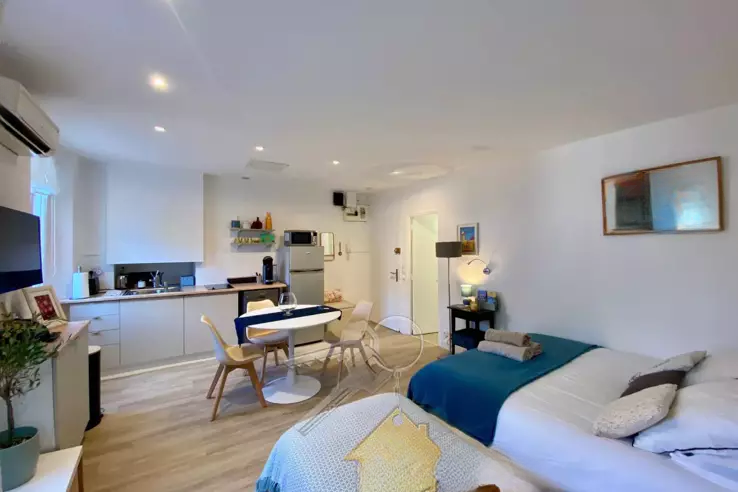 Квартира в Каннах, Франция, 24 м² - фото 1