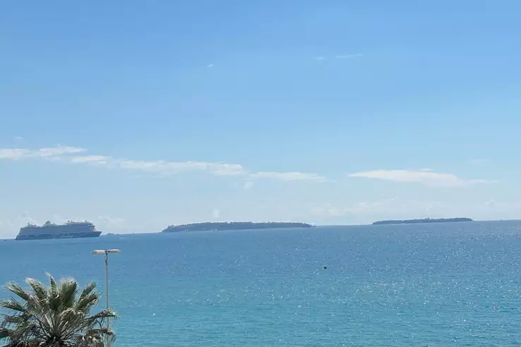 Квартира в Каннах, Франция, 65 м² - фото 1