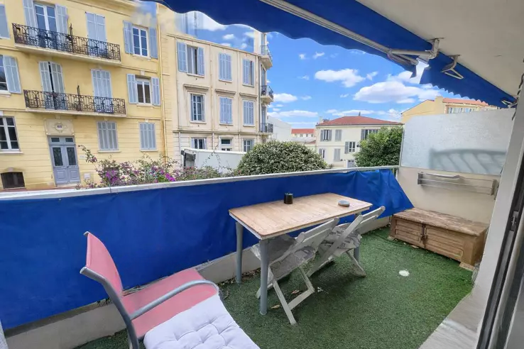 Квартира в Каннах, Франция, 65 м² - фото 1