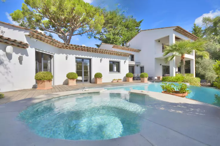 Квартира в Каннах, Франция, 281 м² - фото 1