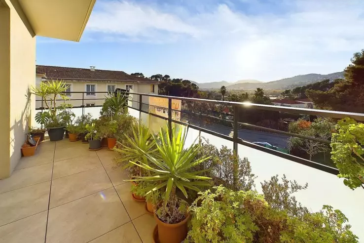 Квартира в Каннах, Франция, 64 м² - фото 1