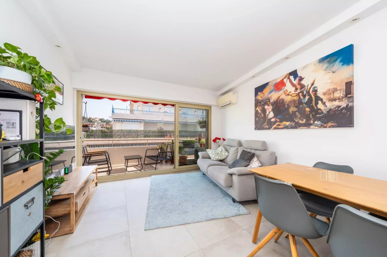 Квартира в Каннах, Франция, 48 м² - фото 2