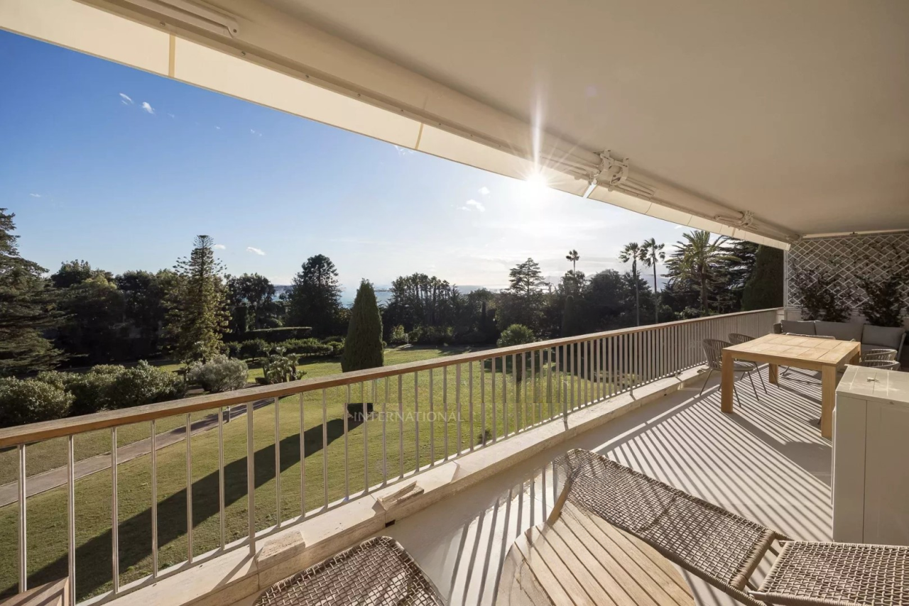 Квартира в Каннах, Франция, 110 м² - фото 2