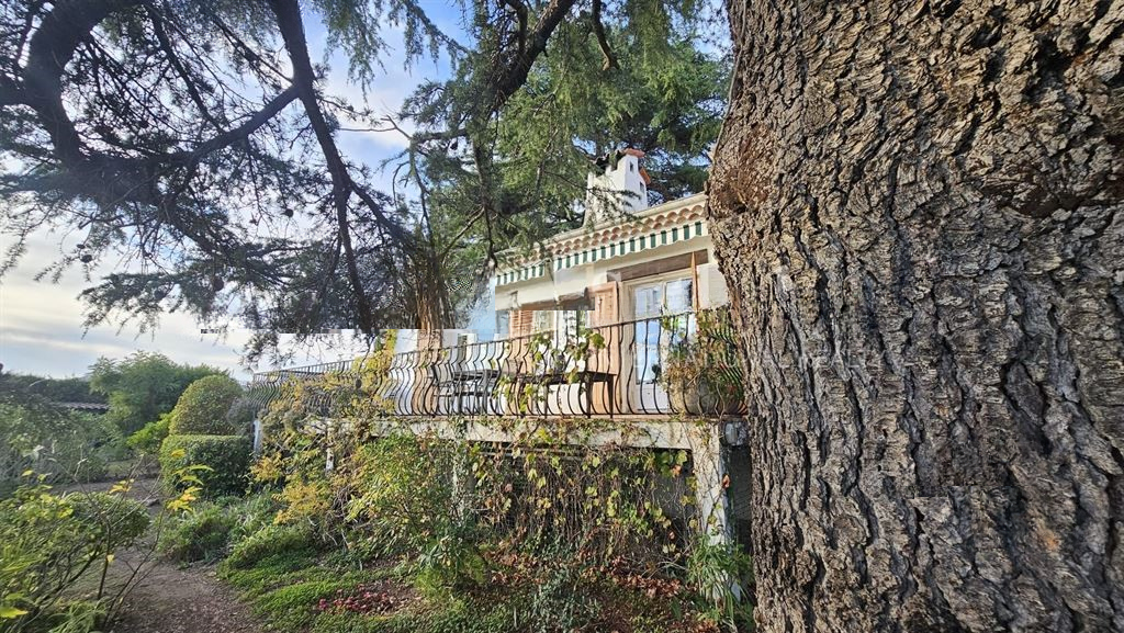 Квартира в Каннах, Франция, 110 м² - фото 2