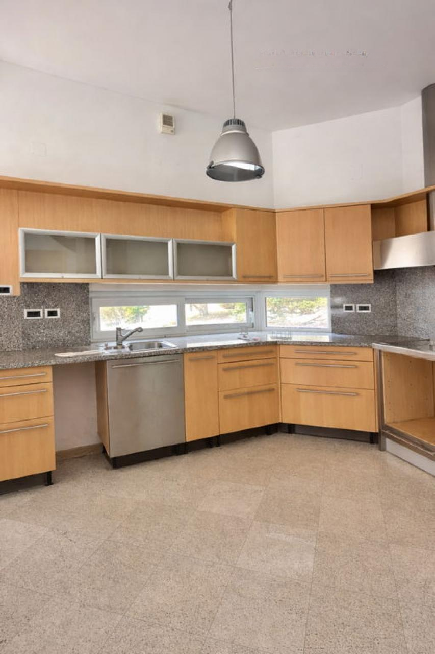 Дом в Тржиче, Словения, 1 106 м² - фото 3