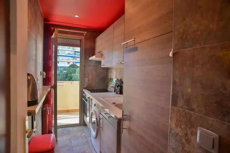 Квартира в Каннах, Франция, 40 м² - фото 2