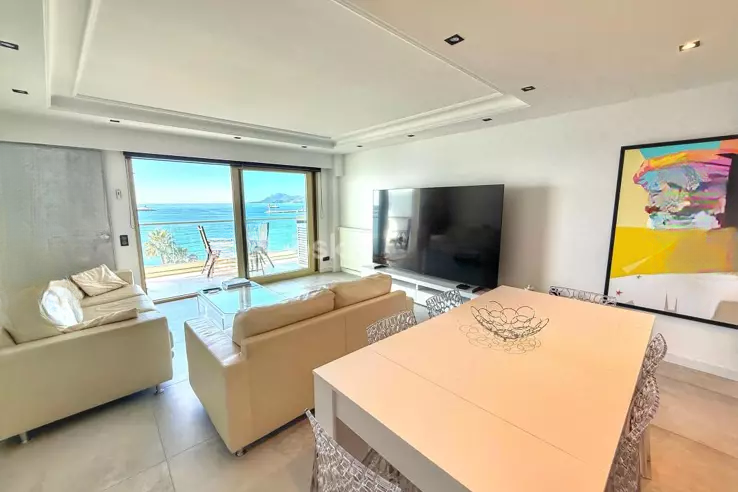 Квартира в Каннах, Франция, 107 м² - фото 2