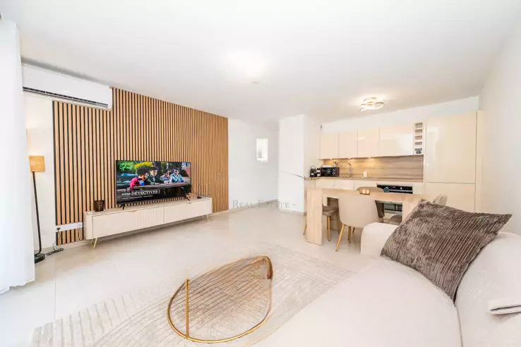 Квартира в Каннах, Франция, 47 м² - фото 2