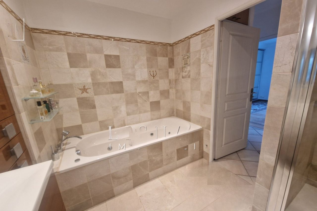 Квартира в Каннах, Франция, 108 м² - фото 11