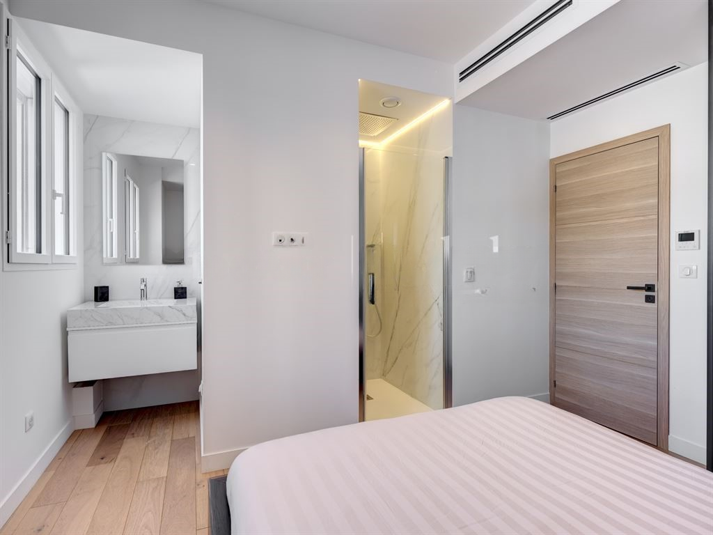 Квартира в Каннах, Франция, 75 м² - фото 11