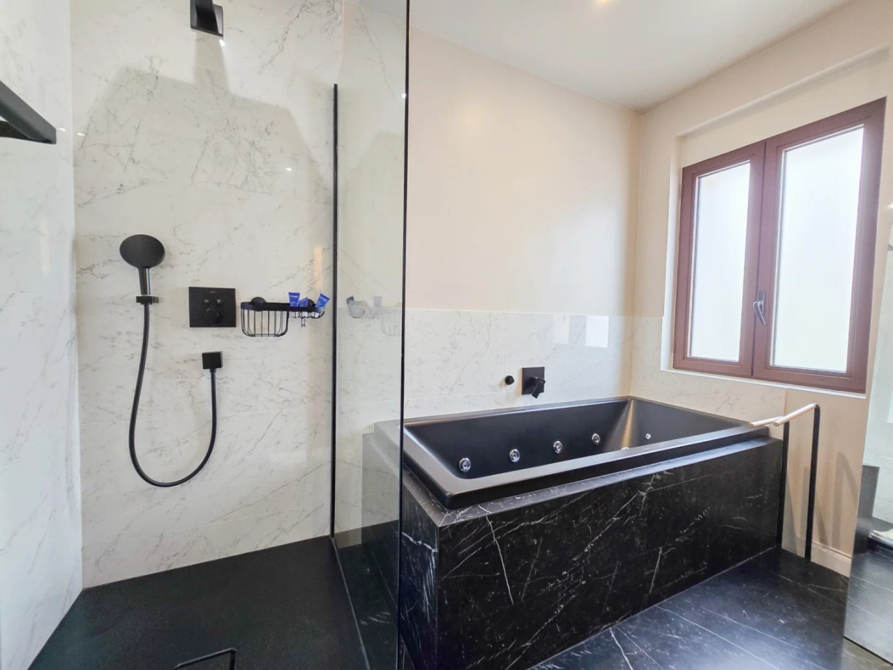 Квартира в Каннах, Франция, 166 м² - фото 12