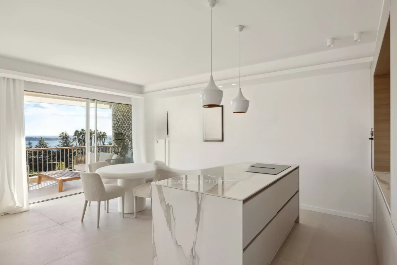 Квартира в Каннах, Франция, 110 м² - фото 12