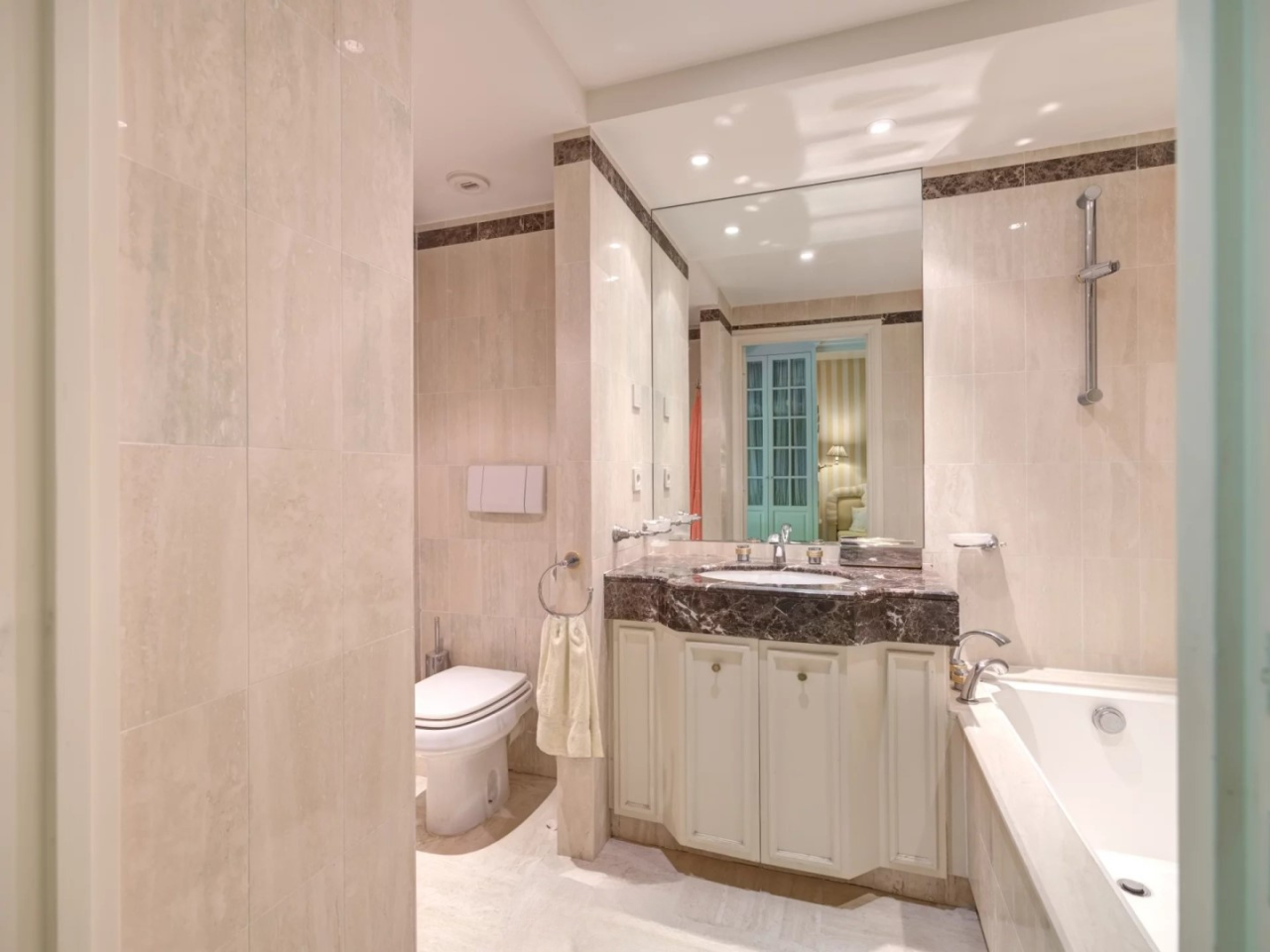 Квартира в Каннах, Франция, 106 м² - фото 13