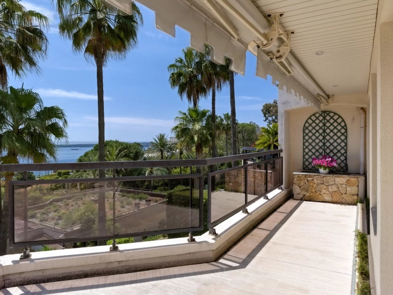 Квартира в Каннах, Франция, 106 м² - фото 14