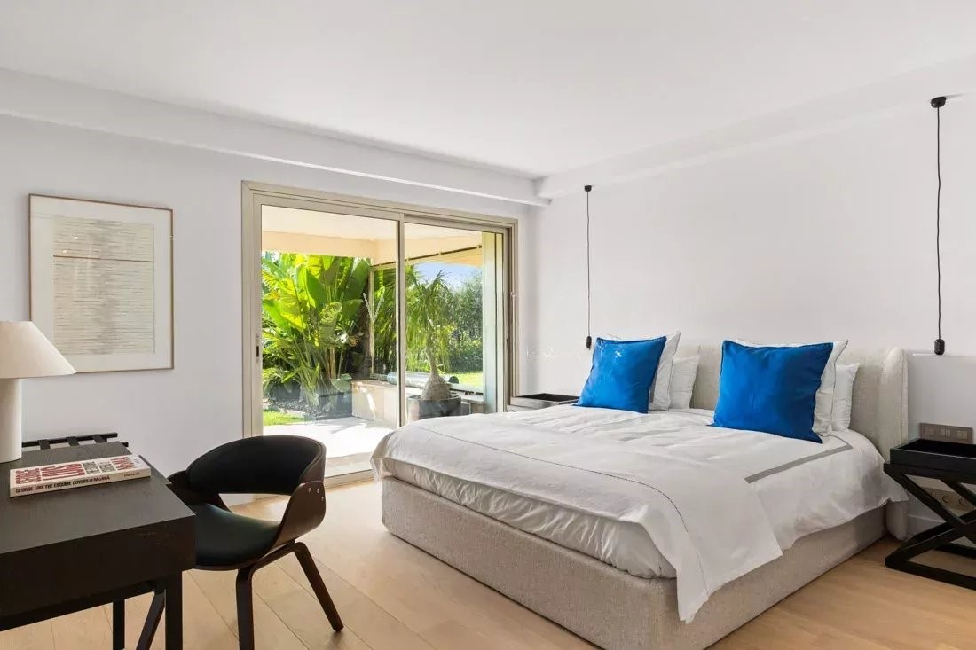 Квартира в Каннах, Франция, 315 м² - фото 15