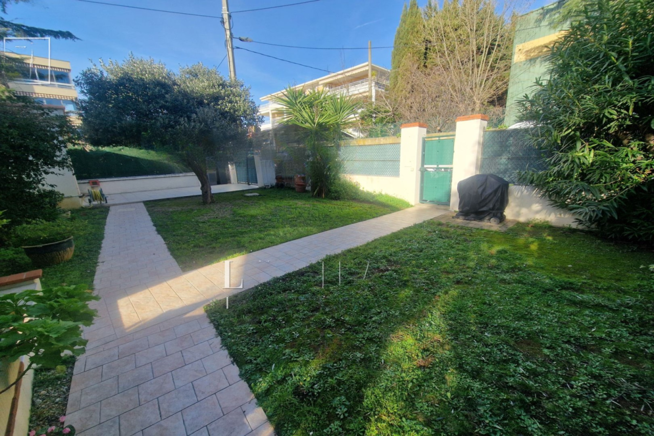 Квартира в Каннах, Франция, 108 м² - фото 15