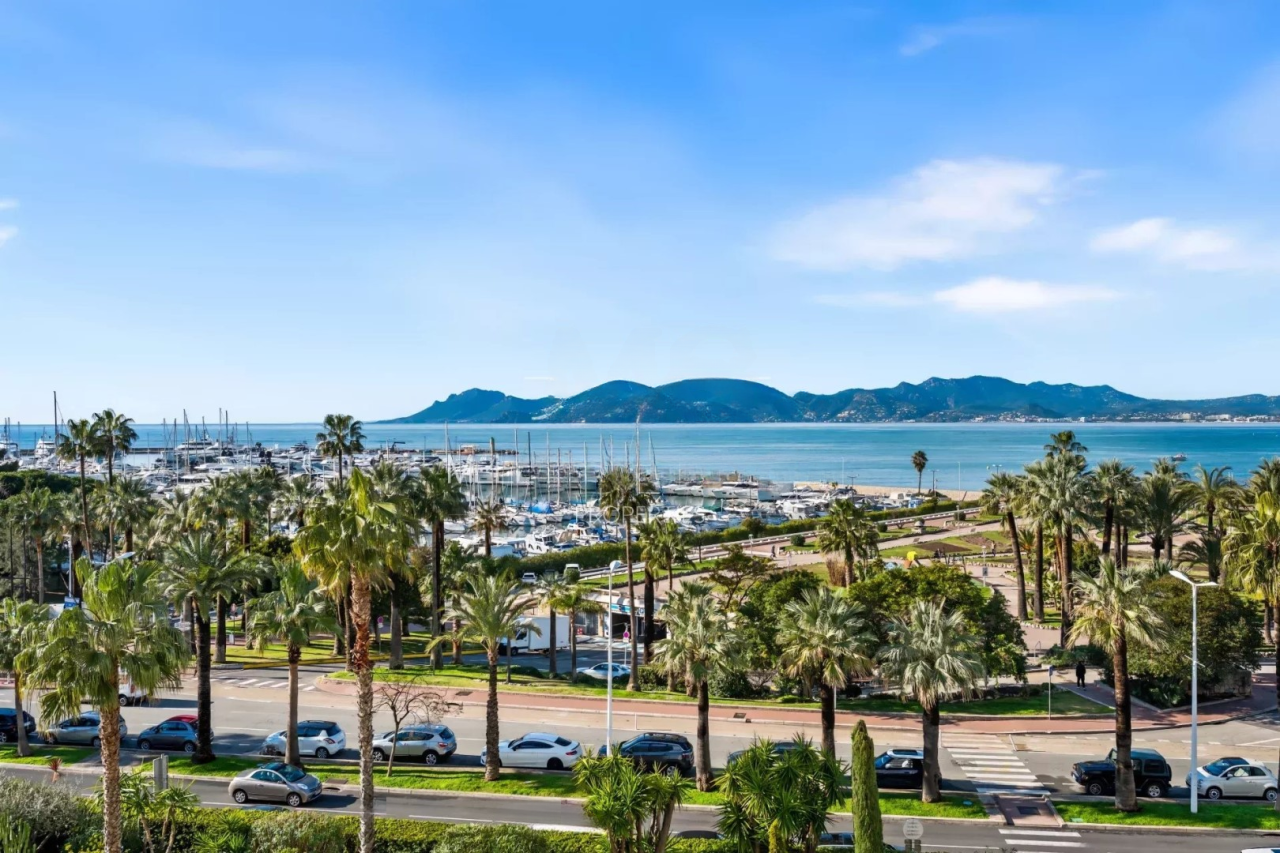 Квартира в Каннах, Франция, 100 м² - фото 18