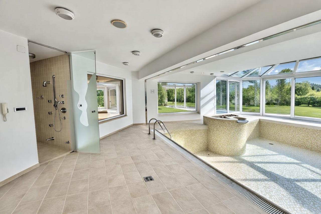 Дом в Тржиче, Словения, 1 106 м² - фото 18