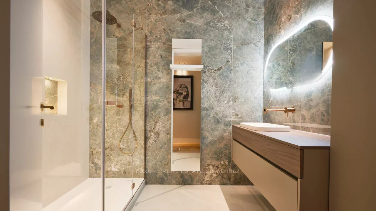 Квартира в Каннах, Франция, 145 м² - фото 19