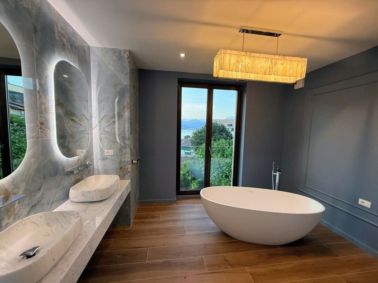 Вилла в Кампионе-д'Италия, Италия, 250 м² - фото 12