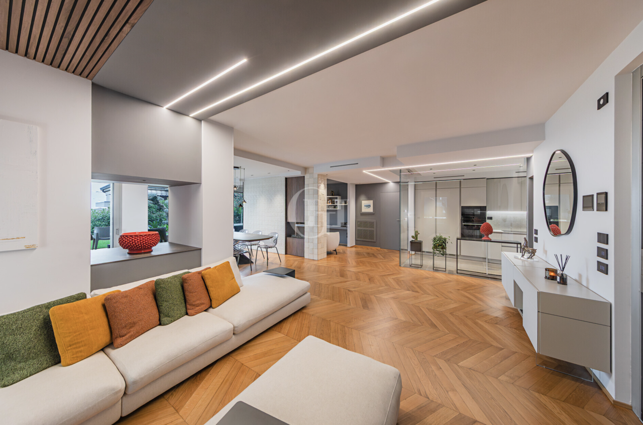 Апартаменты в Дезенцано-дель-Гарда, Италия, 347 м² - фото 5