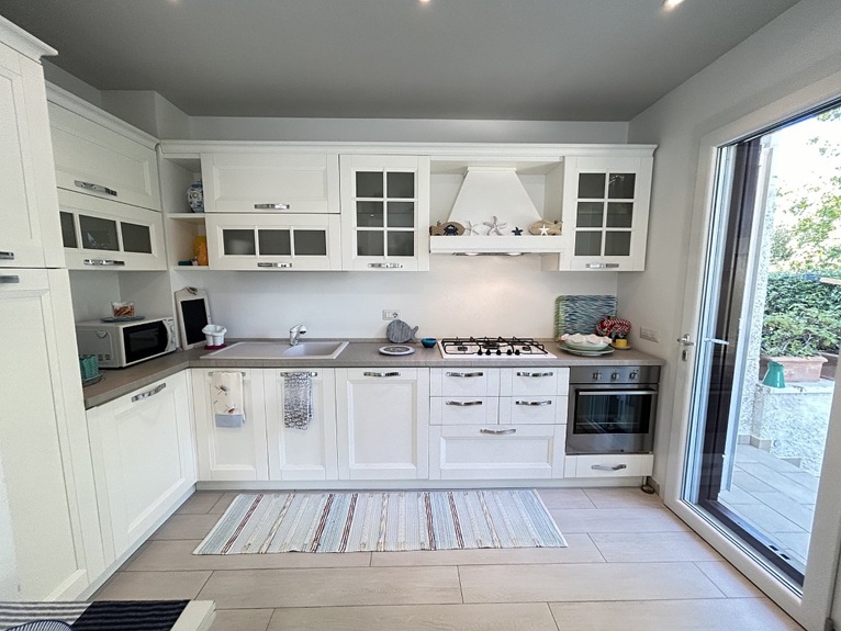 Вилла в Сан-Феличе-Чирчео, Италия, 130 м² - фото 4