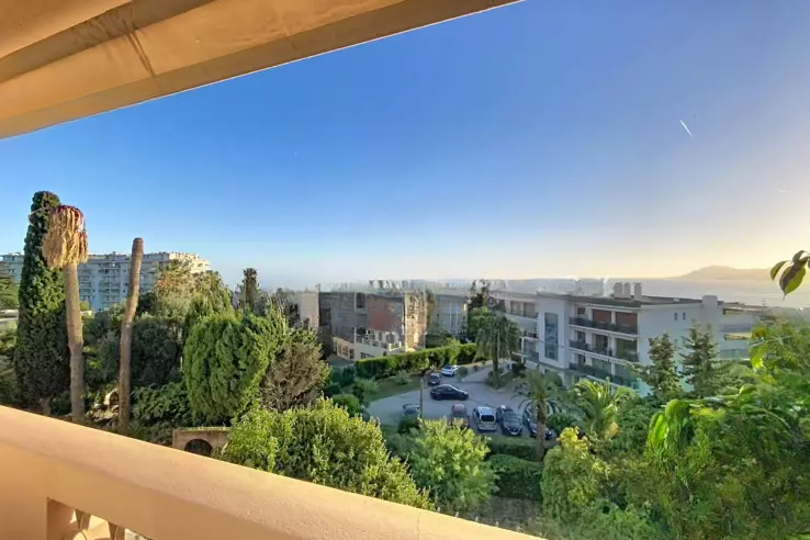 Квартира в Каннах, Франция, 100 м² - фото 1