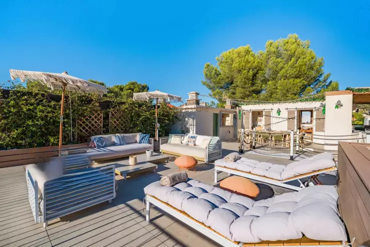 Квартира в Каннах, Франция, 110 м² - фото 1