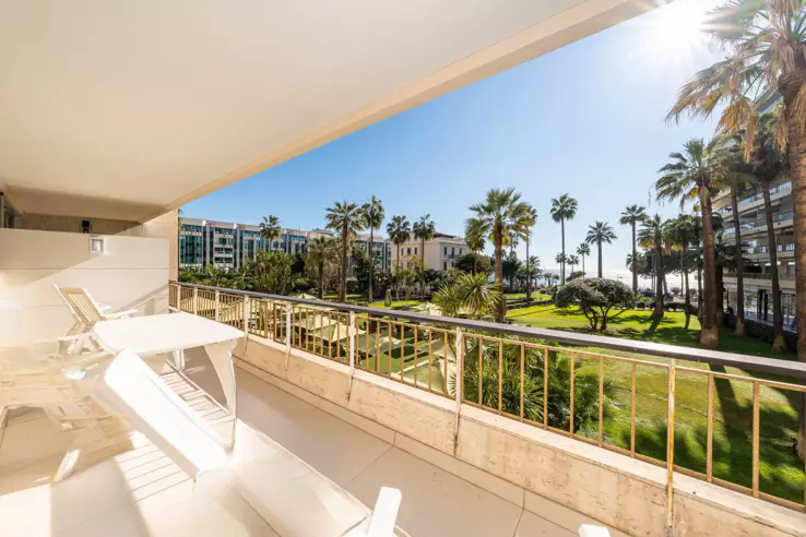 Квартира в Каннах, Франция, 135 м² - фото 1