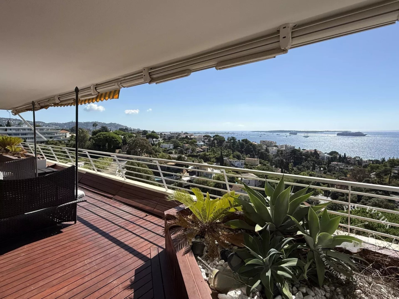 Квартира в Каннах, Франция, 100 м² - фото 1