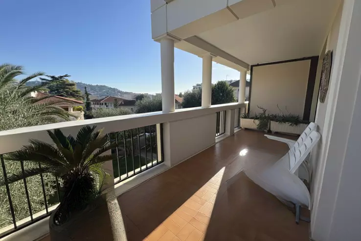 Квартира в Каннах, Франция, 67 м² - фото 1