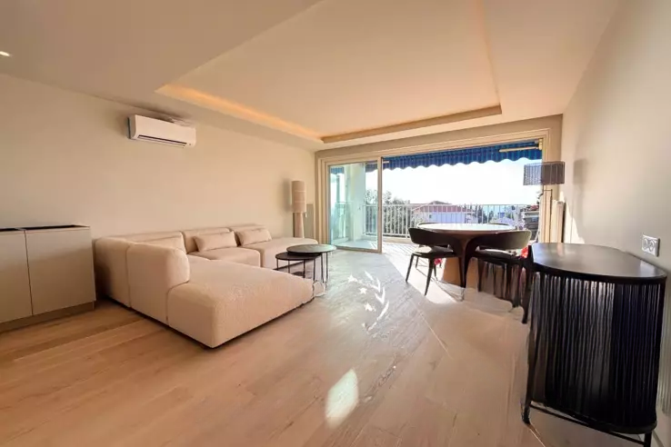 Квартира в Каннах, Франция, 72 м² - фото 1